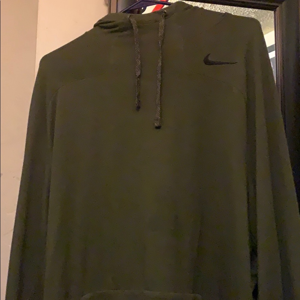 Nike sweater Olive Green